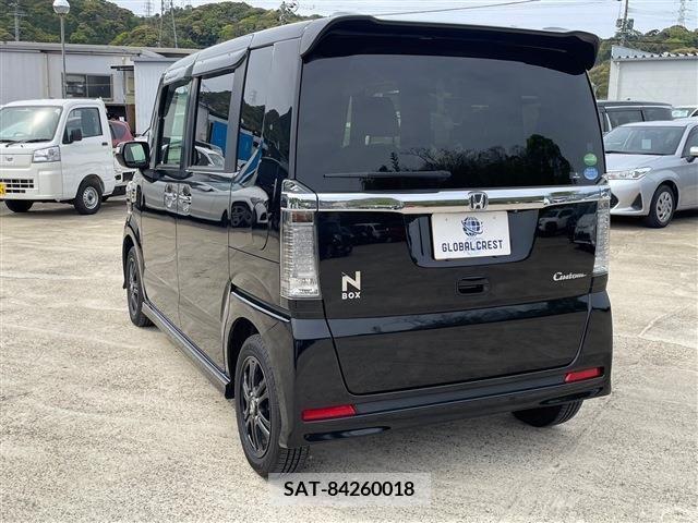 Honda N BOX CUSTOM 2017-09 231338-9