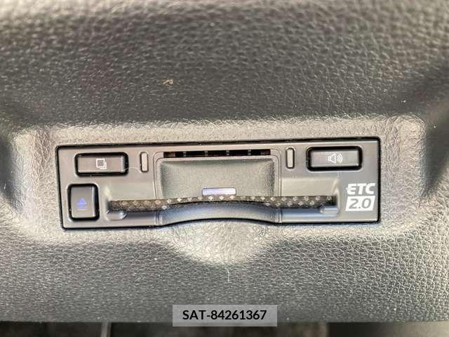 Toyota SIENTA 2023-11 313293-19