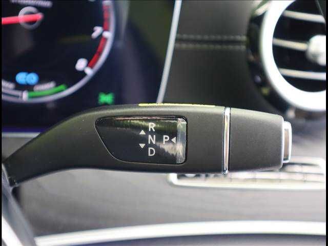 Mercedes Benz E-CLASS 2020-11 2546-11