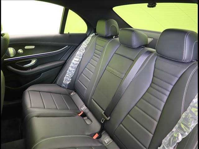 Mercedes Benz E-CLASS 2020-11 2546-29