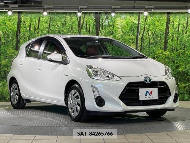 Toyota AQUA 2015-10 395675-16