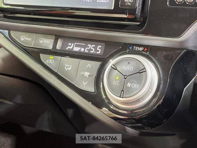 Toyota AQUA 2015-10 395675-5