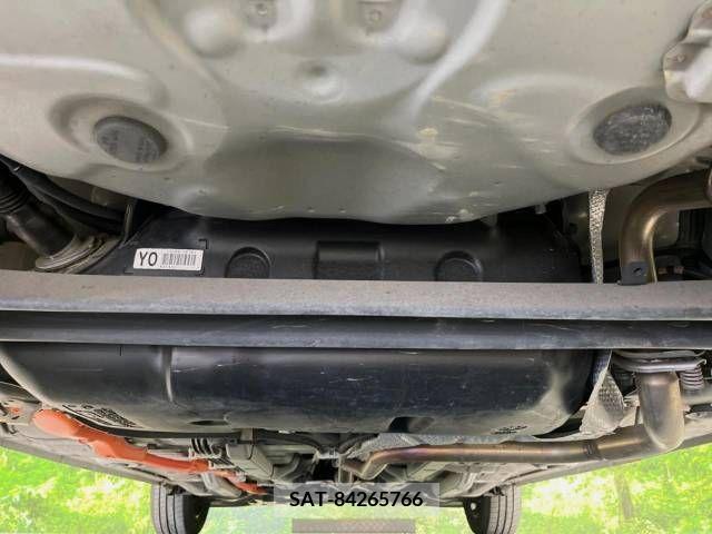 Toyota AQUA 2015-10 395675-19