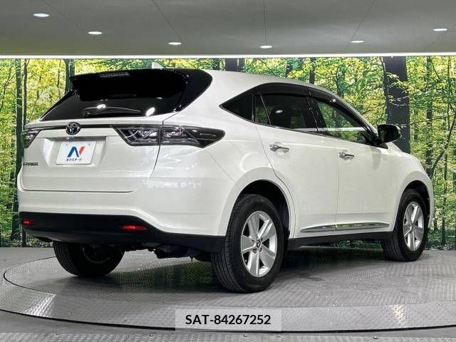 Toyota HARRIER 2016-09 391158-17