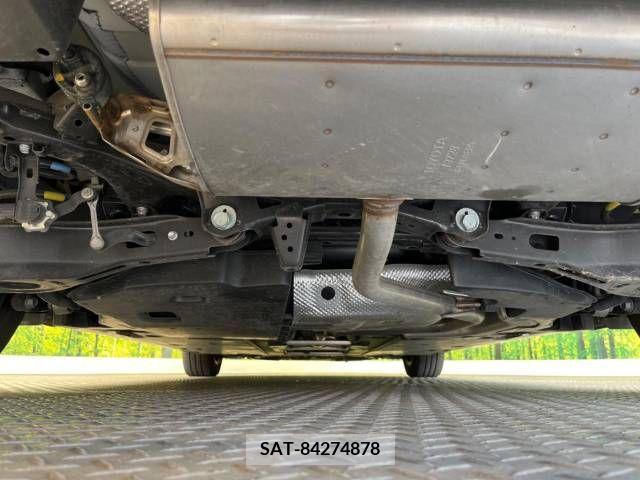 Toyota PRIUS 2016-04 241770-19