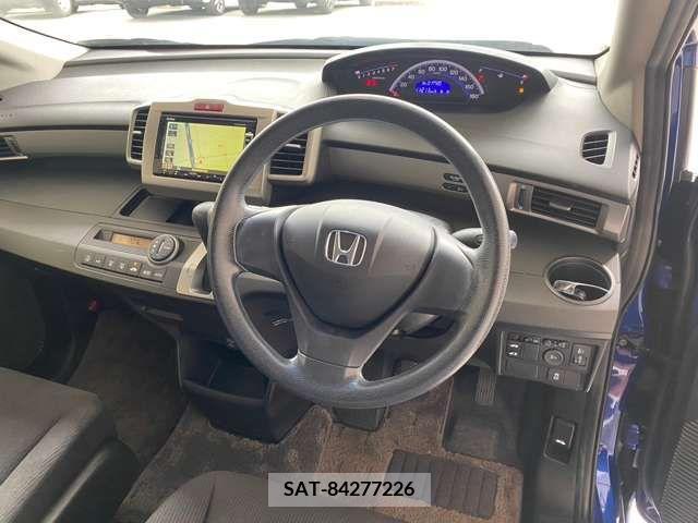 Honda FREED 2012-09 327722-10