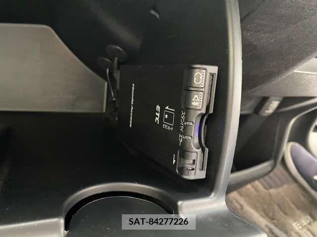 Honda FREED 2012-09 327722-14