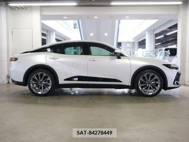 Toyota CROWN 2022-10 208462-7