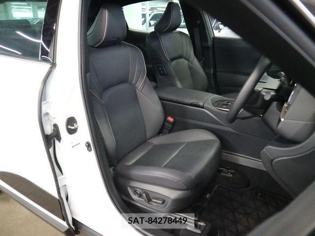 Toyota CROWN 2022-10 208462-11
