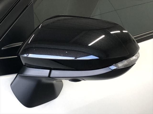 Toyota YARIS CROSS 2022-12 189928-8