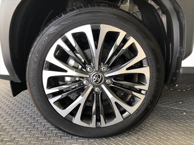 Toyota YARIS CROSS 2022-12 189928-15