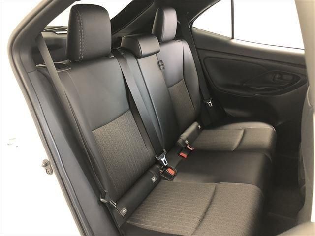 Toyota YARIS CROSS 2022-12 189928-18