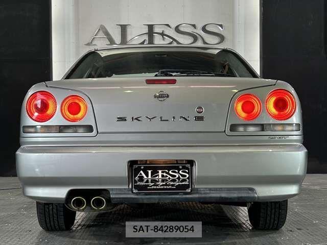 Nissan SKYLINE 1999-09 285264-8