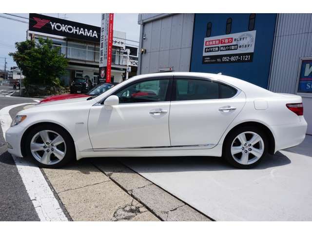 Lexus LS 2008-03 8547-16
