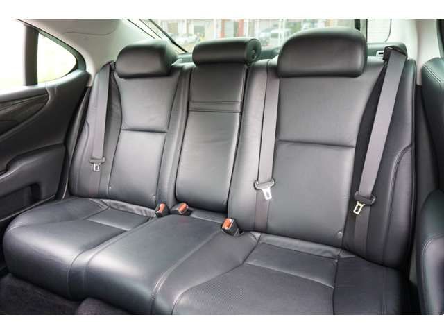 Lexus LS 2008-03 8547-17
