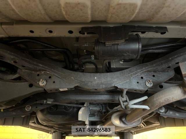 Nissan ELGRAND 2015-06 268504-18
