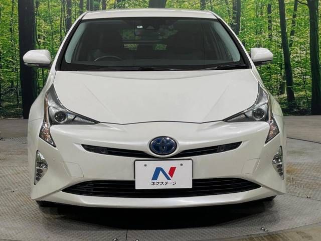 Toyota PRIUS 2018-09 10201-14