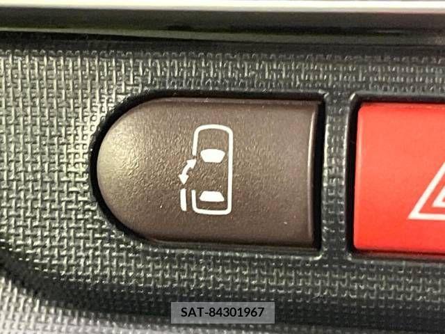 Toyota SPADE 2015-05 285981-2