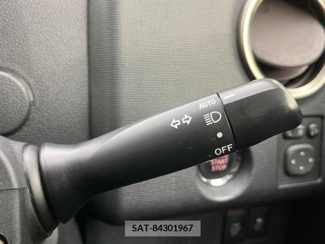 Toyota SPADE 2015-05 285981-3