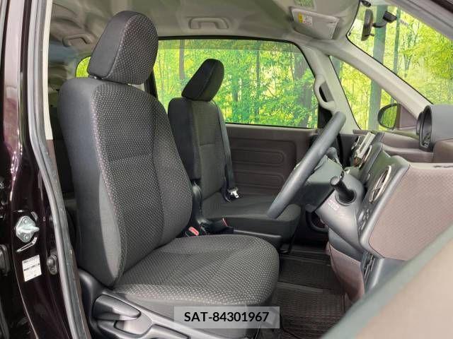 Toyota SPADE 2015-05 285981-7