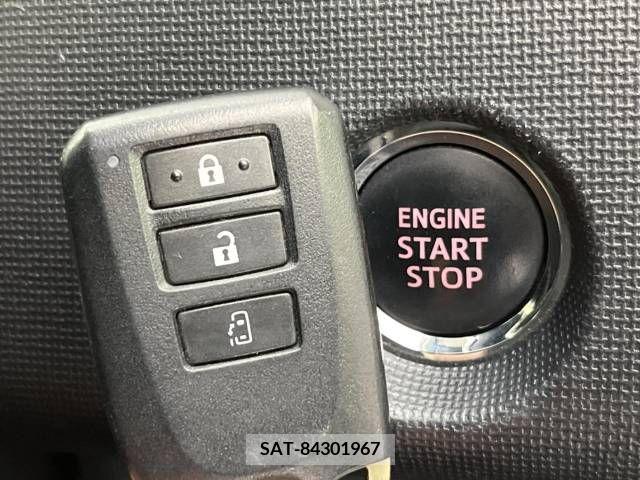 Toyota SPADE 2015-05 285981-5