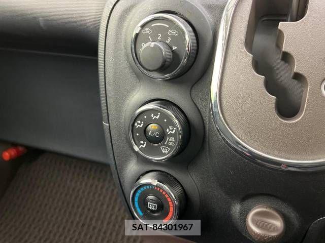 Toyota SPADE 2015-05 285981-4