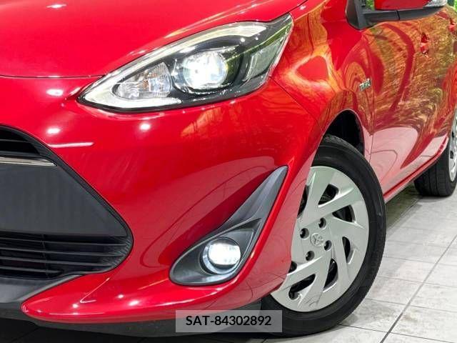 Toyota AQUA 2018-05 213249-12