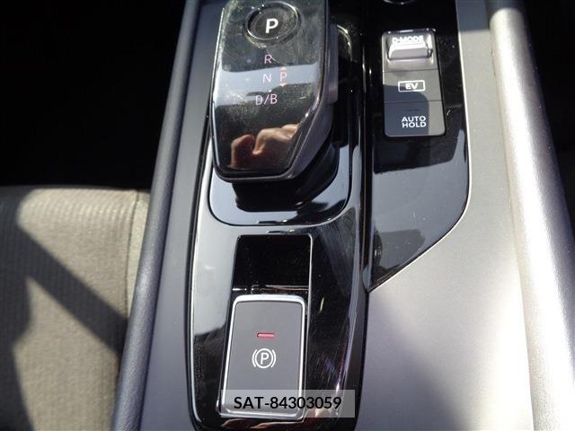 Nissan NOTE 2022-03 249282-22