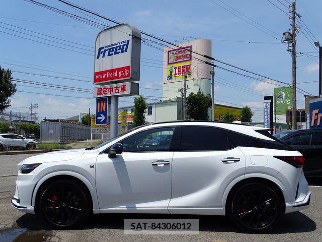Lexus RX 2023-06 353964-6