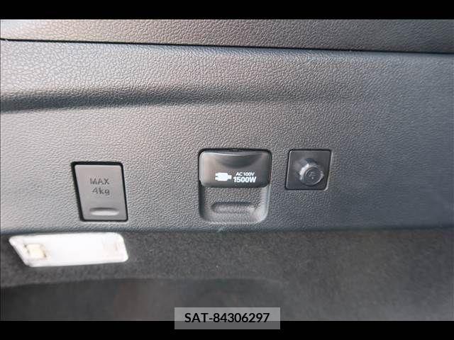 Toyota PRIUS 2017-02 352176-21