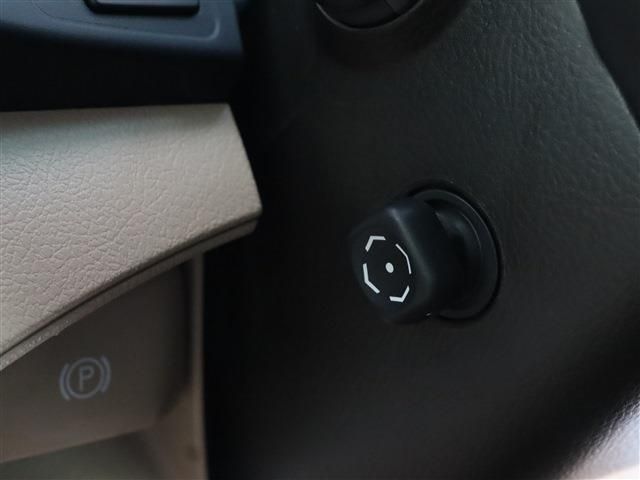 Toyota CROWN SEDAN 2012-04 27559-20
