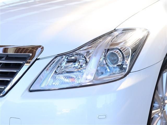 Toyota CROWN SEDAN 2012-04 27559-7