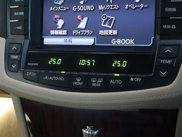 Toyota CROWN SEDAN 2012-04 27559-13