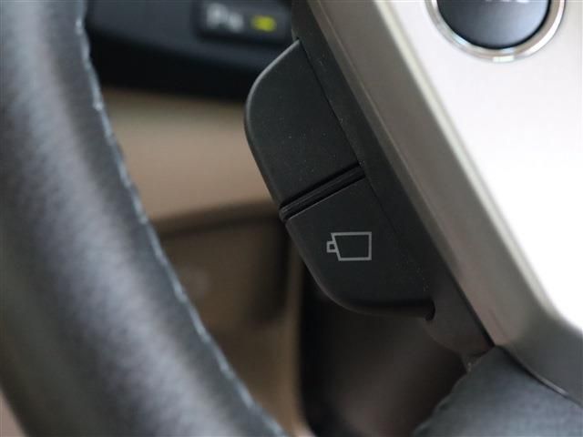 Toyota CROWN SEDAN 2012-04 27559-24