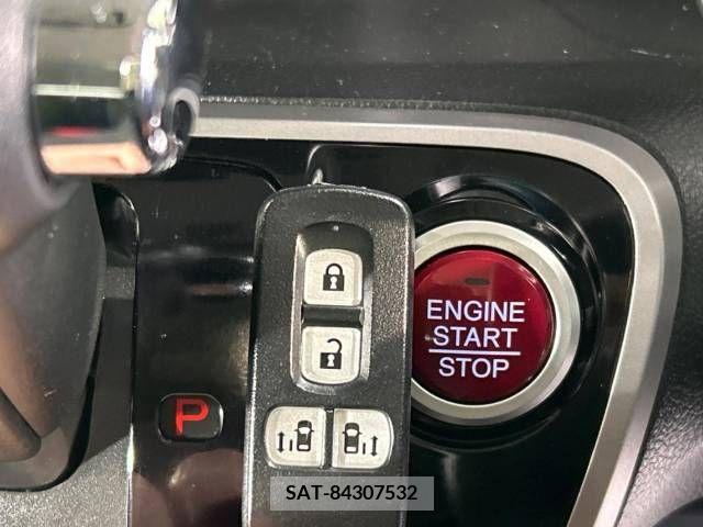 Honda N BOX CUSTOM 2013-08 215125-5