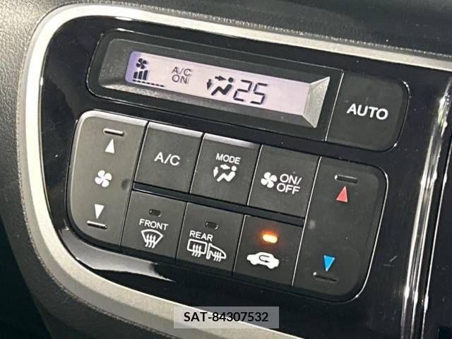 Honda N BOX CUSTOM 2013-08 215125-6