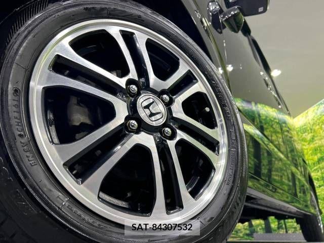Honda N BOX CUSTOM 2013-08 215125-12