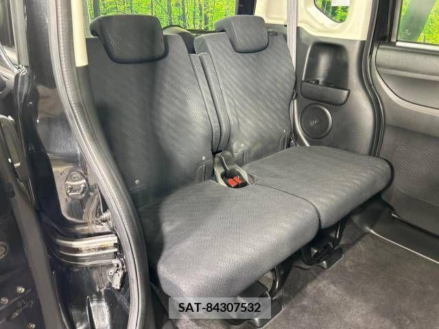 Honda N BOX CUSTOM 2013-08 215125-9
