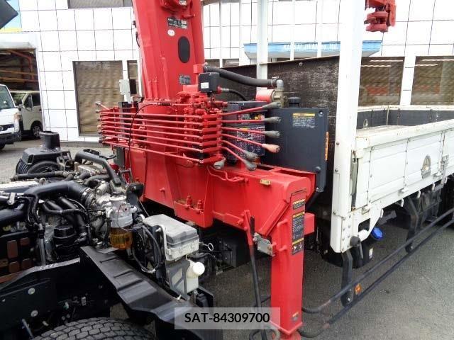 Isuzu FORWARD 2018-11 333298-13