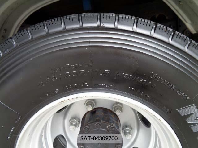 Isuzu FORWARD 2018-11 333298-24