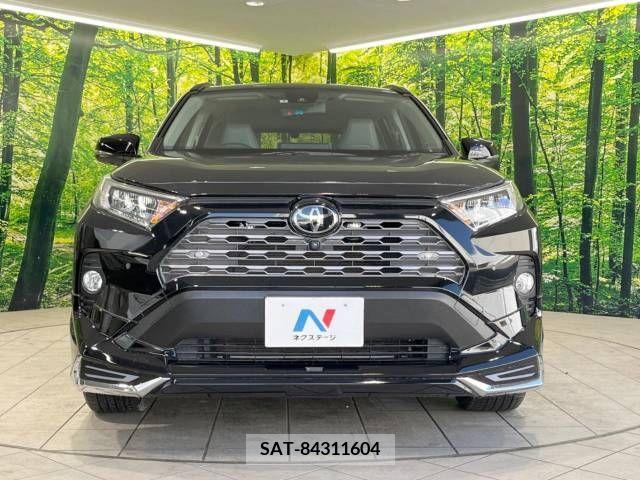 Toyota RAV4 2021-06 243322-14