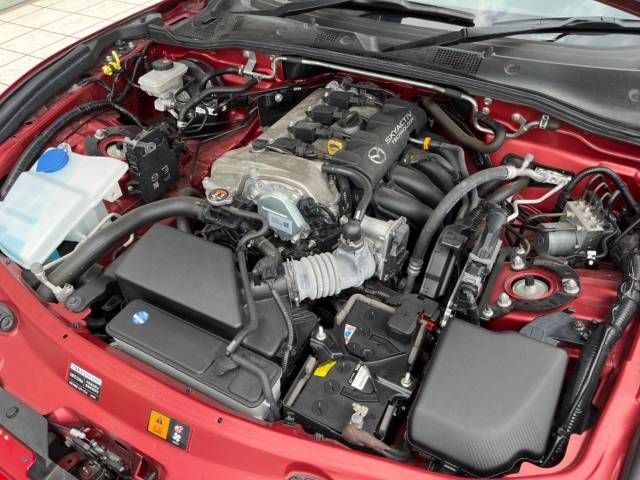 Mazda ROADSTER 2015-05 15970-18