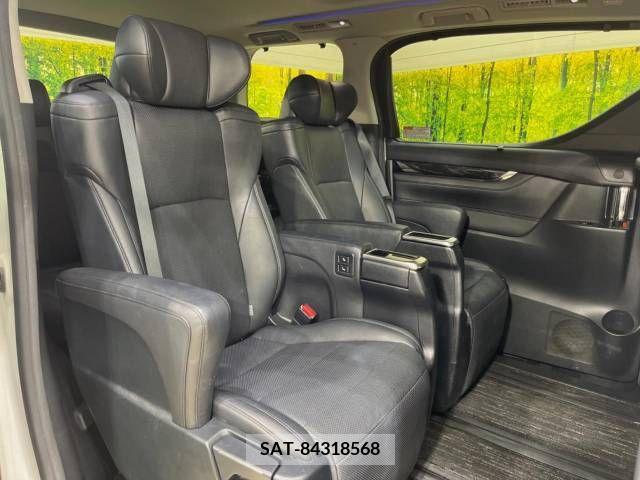 Toyota ALPHARD 2018-03 280351-9