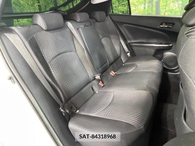 Toyota PRIUS 2018-08 393439-9