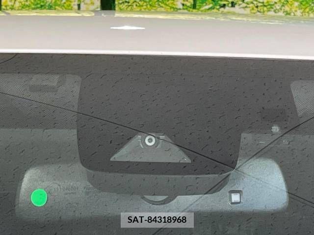 Toyota PRIUS 2018-08 393439-2