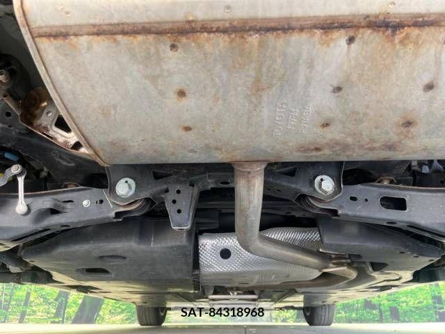 Toyota PRIUS 2018-08 393439-19