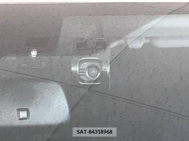 Toyota PRIUS 2018-08 393439-7
