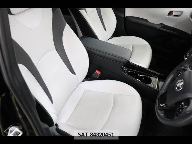 Toyota PRIUS 2021-04 222848-10