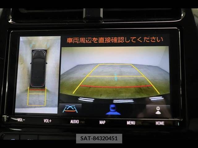 Toyota PRIUS 2021-04 222848-2