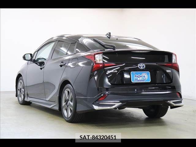 Toyota PRIUS 2021-04 222848-19